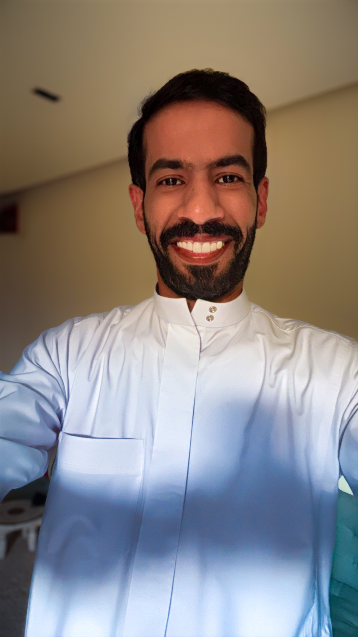 التقني عبدالعزيز الرشيد